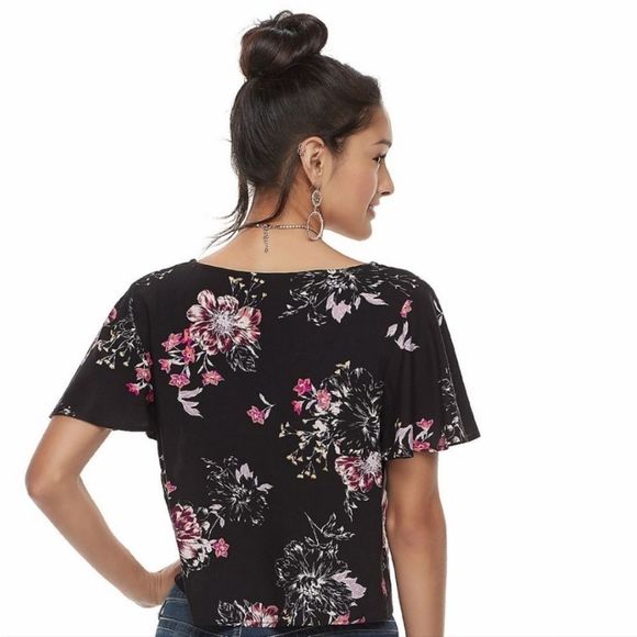 NEW NWOT BLACK FLORAL FRONT TIE CROP TOP SIZE MED - Picture 2 of 11
